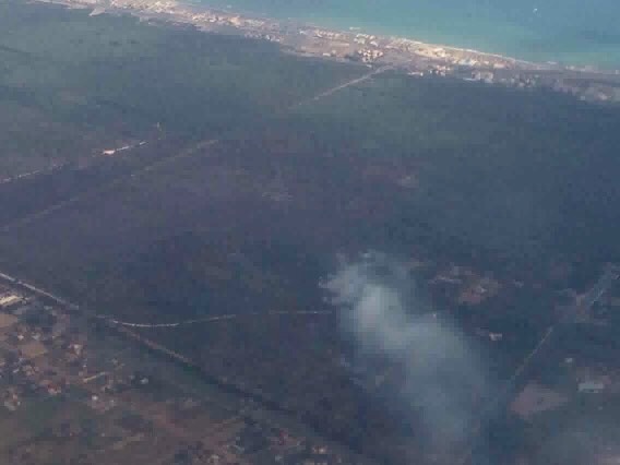 In esclusiva le foto aeree dell''incendio di oggi